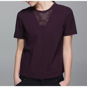 Lululemon Perfectly Perfed T-shirt Top Sz 6 Hiking Outdoor Gym Workout Casual